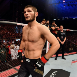 Khabib Nurmagomedov prohraje pouze s jedním bojovníkem. Hlas UFC věří, že se Khabib vrátí k MMA