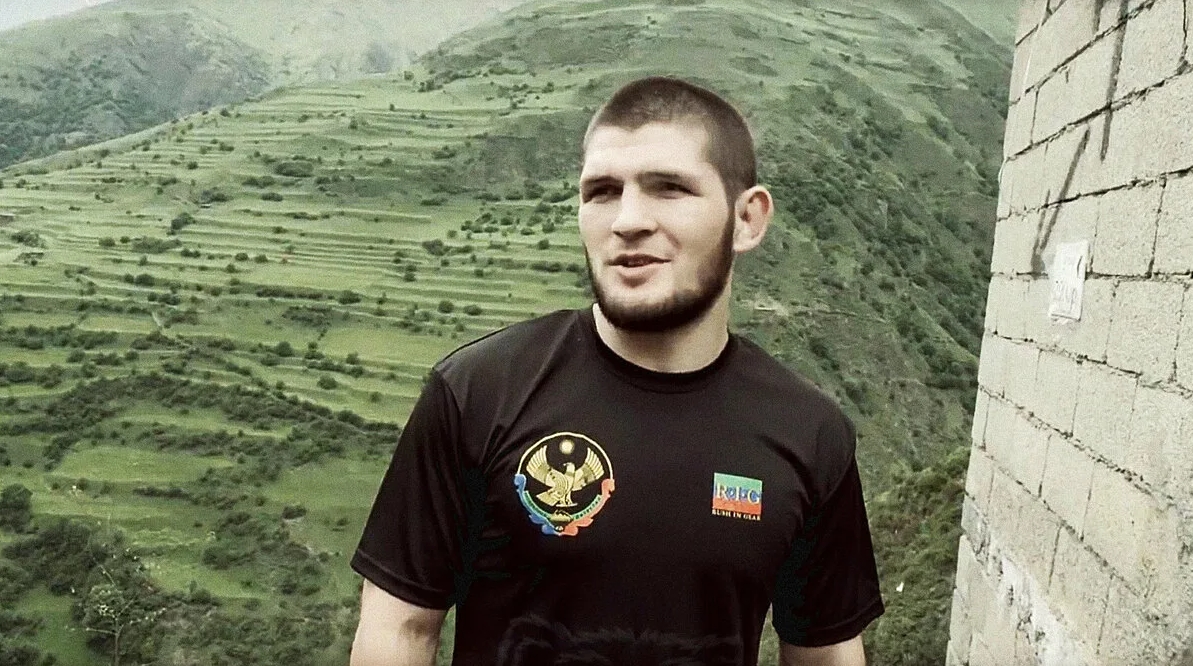 Khabib podporoval Umara lekce odvahy a bratrství