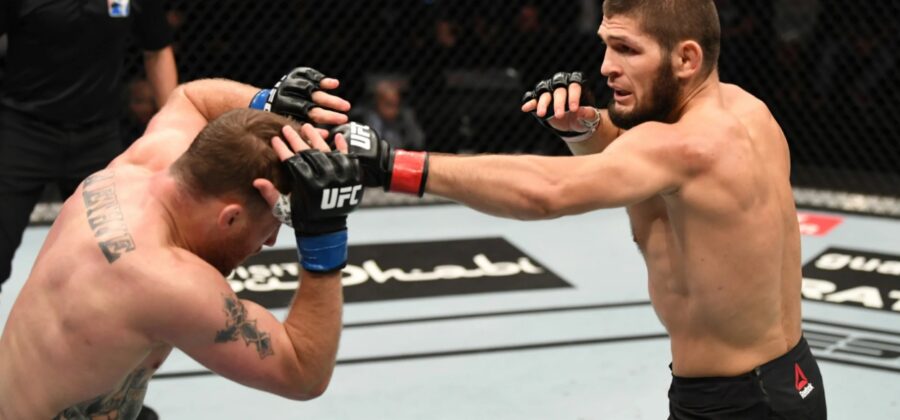 Khabib Nurmagomedov varuje před „šťastným úderem“ v boji Ankalaev vs. Blachowicz – proč jeden úder může rozhodnout o všem.
