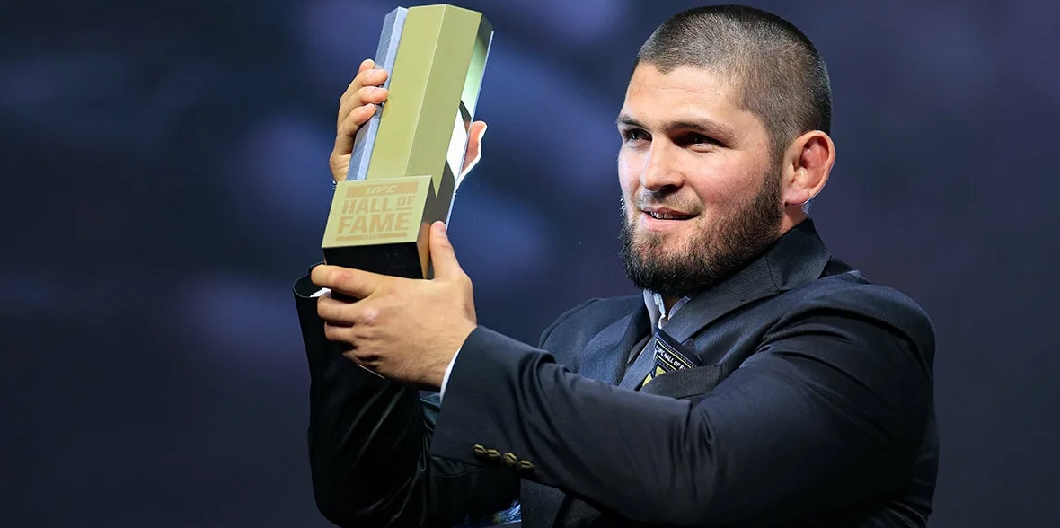 Khabib překvapil fanoušky tím, že označil Michaela Jordana za svého