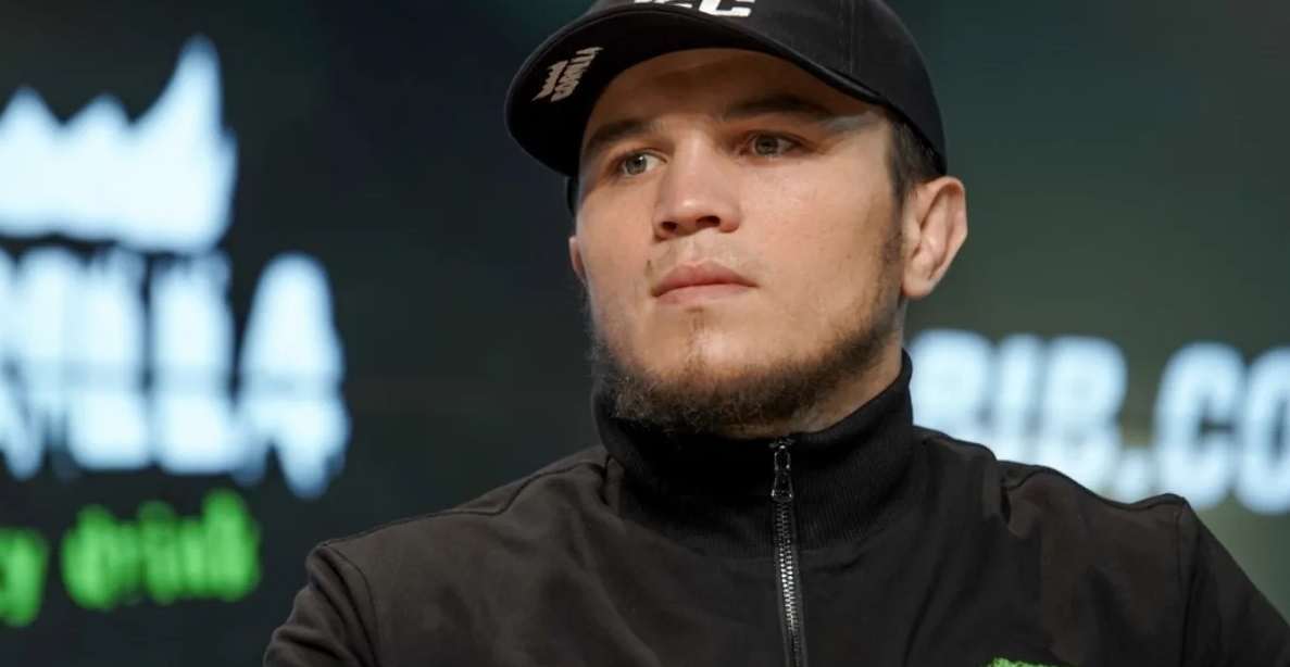 Umar Nurmagomedov řekl, jak Khabibova absence v rohu ovlivnila jeho náladu