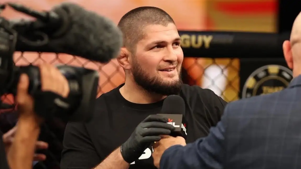 Khabib vysvětluje, proč si s Jonem Jonesem nebyl blízký