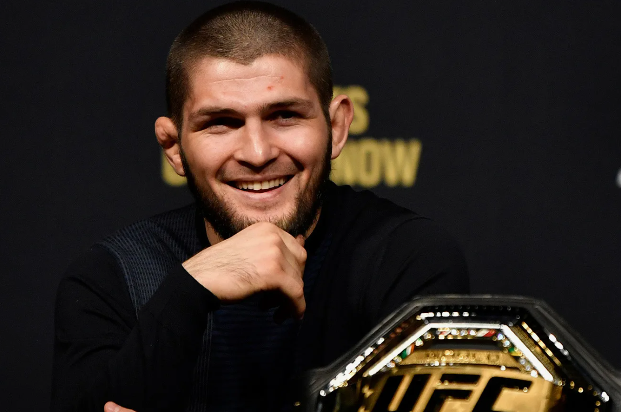 Khabib Nurmagomedov se narodil v malé vesnici Sildi na