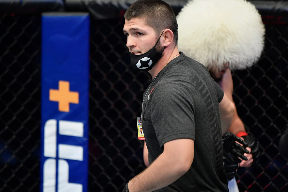 Khabib Nurmagomedov ukončil kariéru,
