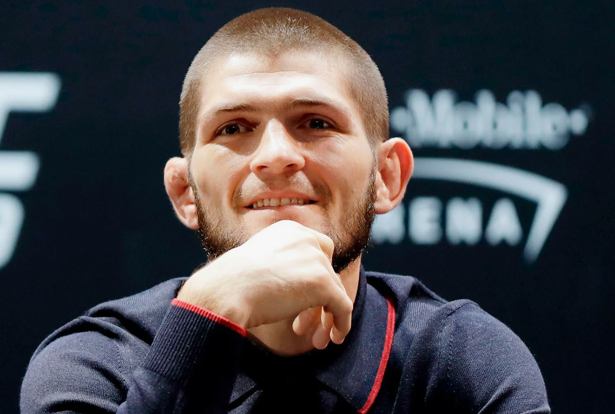 Nurmagomedov stal slavným bojovníkem MMA,